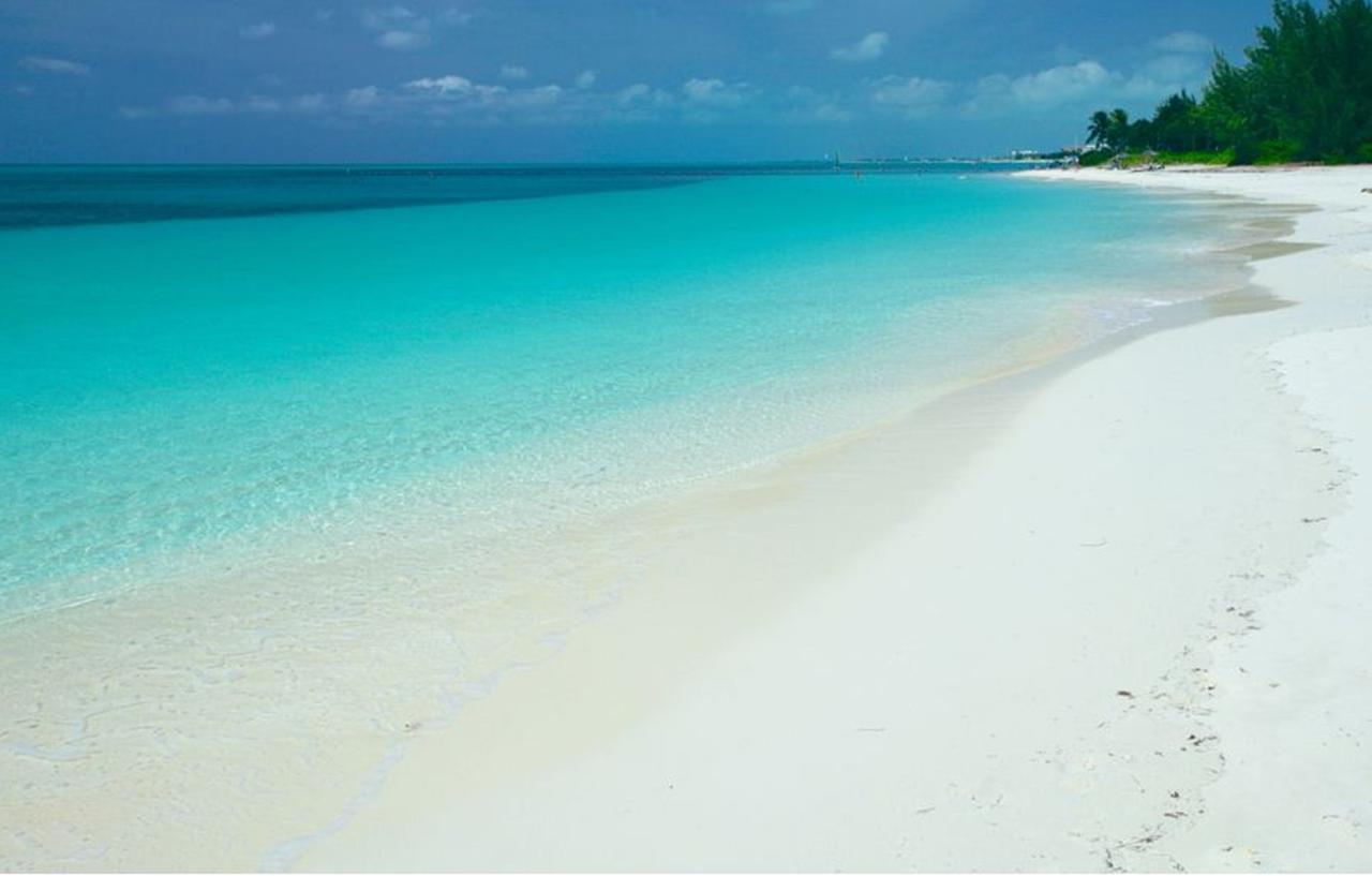 Beach House (Adults Only) The Bight Settlements Zimmer foto